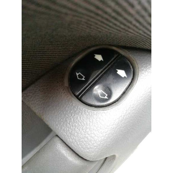 ford fiesta (cbk) del año 2003