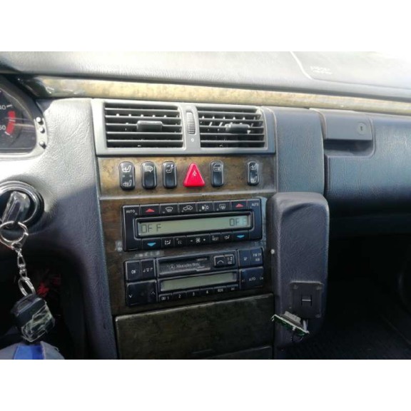 mercedes-benz clase e (w210) berlina diesel del año 2002