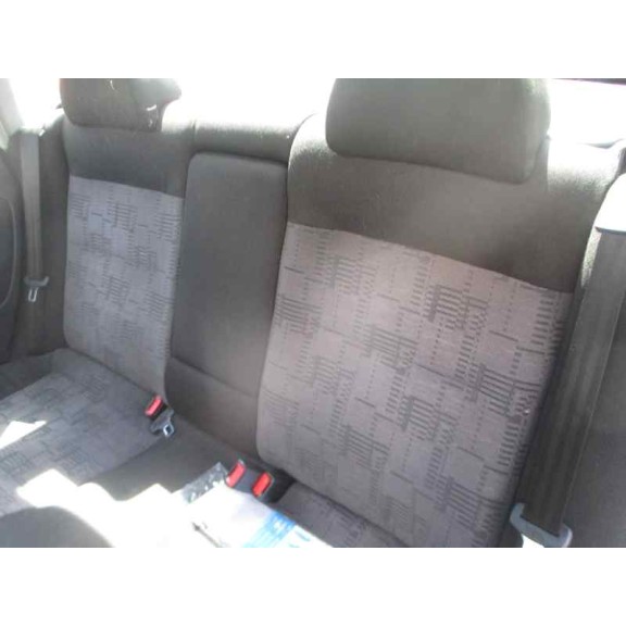 volkswagen passat berlina (3b2) del año 1999