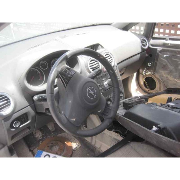 opel corsa d del año 2014