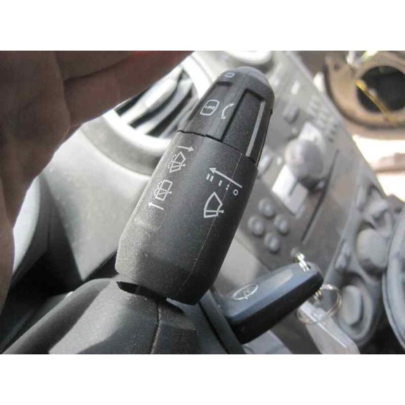 opel corsa d del año 2014