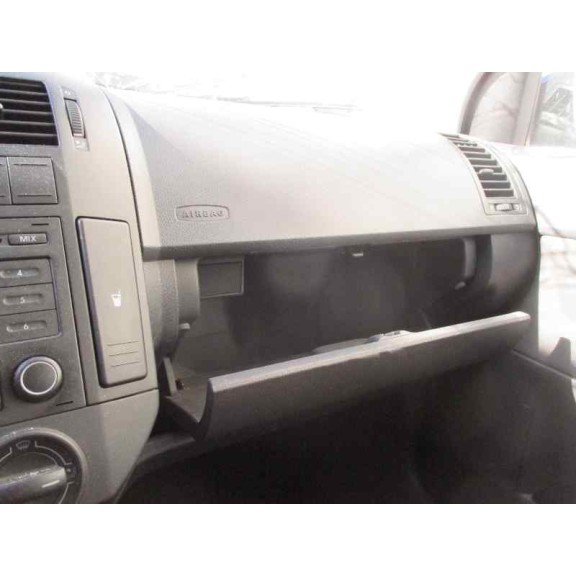 volkswagen polo (9n3) del año 2007