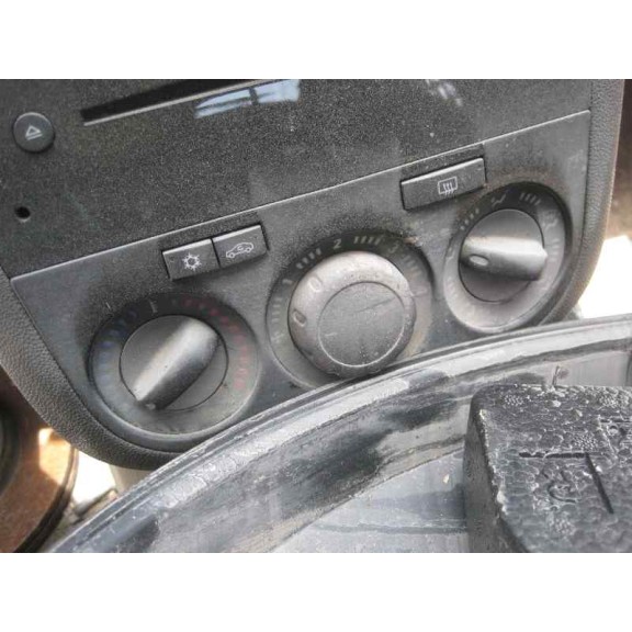 opel corsa d del año 2014