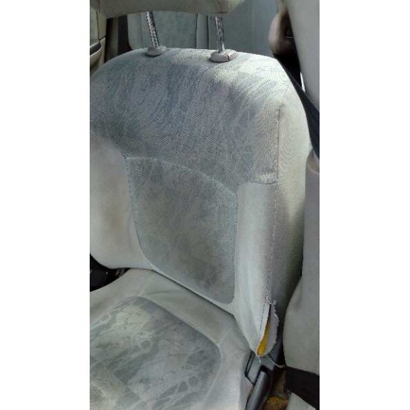 nissan almera (n16/e) del año 2001