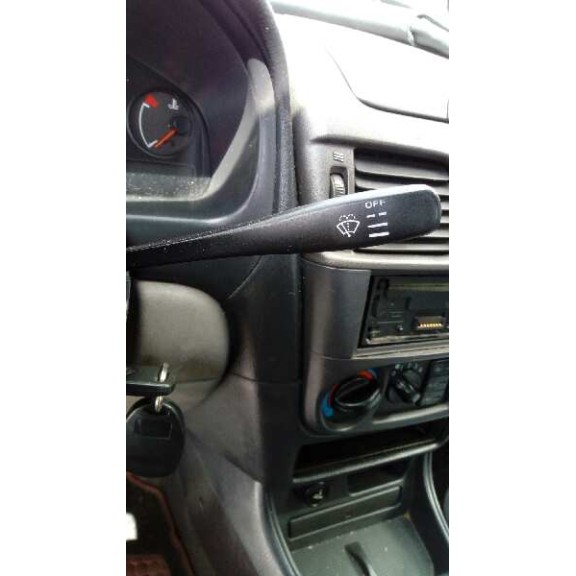 nissan almera (n16/e) del año 2001