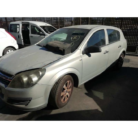 opel astra h berlina del año 2006