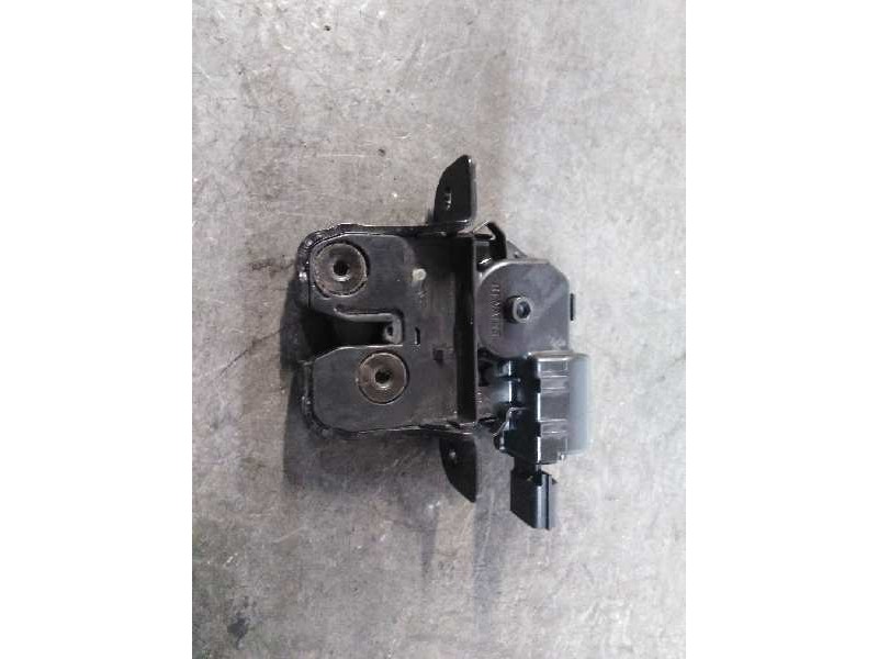Recambio de cerradura maletero / porton para renault megane iii sport tourer luxe referencia OEM IAM   