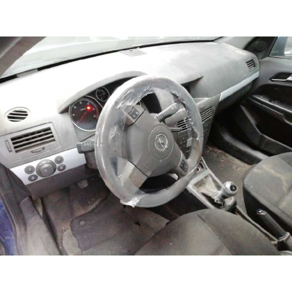 opel astra h berlina del año 2006