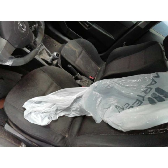 opel astra h berlina del año 2006