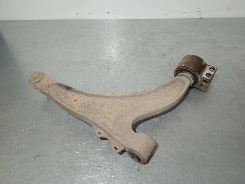 Recambio de brazo suspension inferior delantero izquierdo para opel insignia berlina cosmo referencia OEM IAM 84248214  