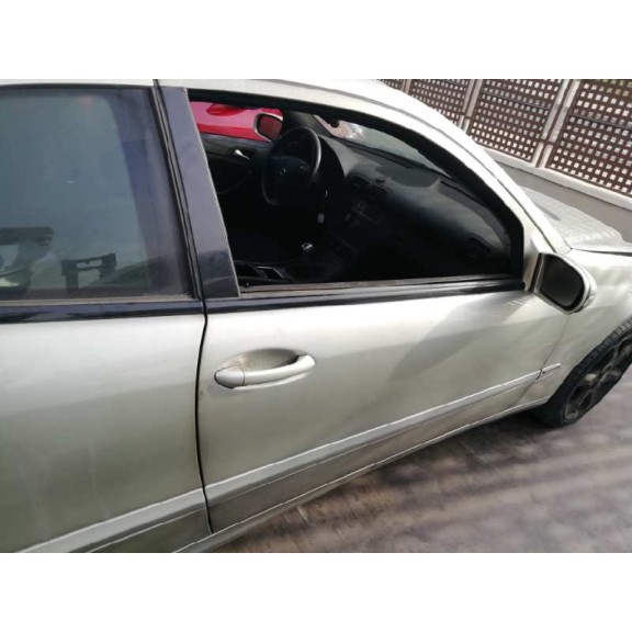 mercedes-benz clase c (w203) sportcoupe del año 2007