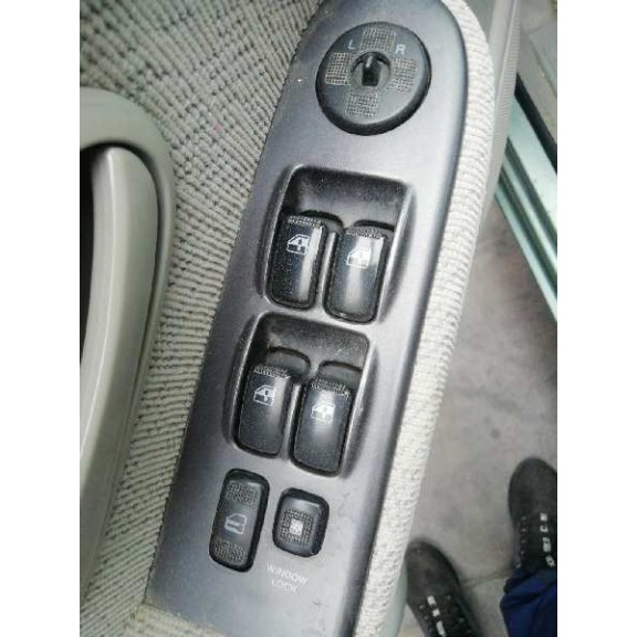 hyundai trajet (fo) del año 2004