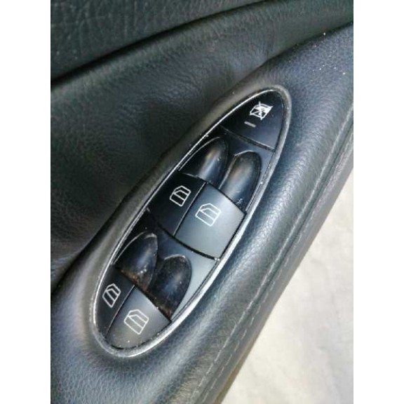 mercedes-benz clase e (w211) berlina del año 2002