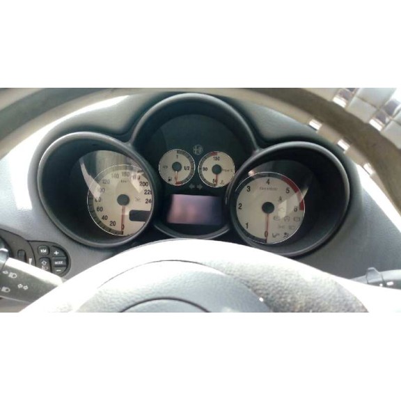 alfa romeo gt (125) del año 2004