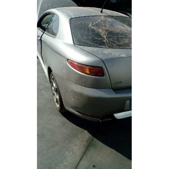 alfa romeo gt (125) del año 2004