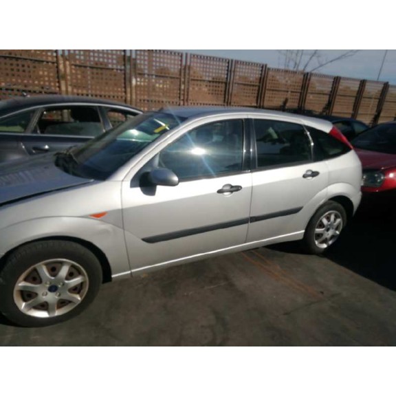 ford focus berlina (cak) del año 2003