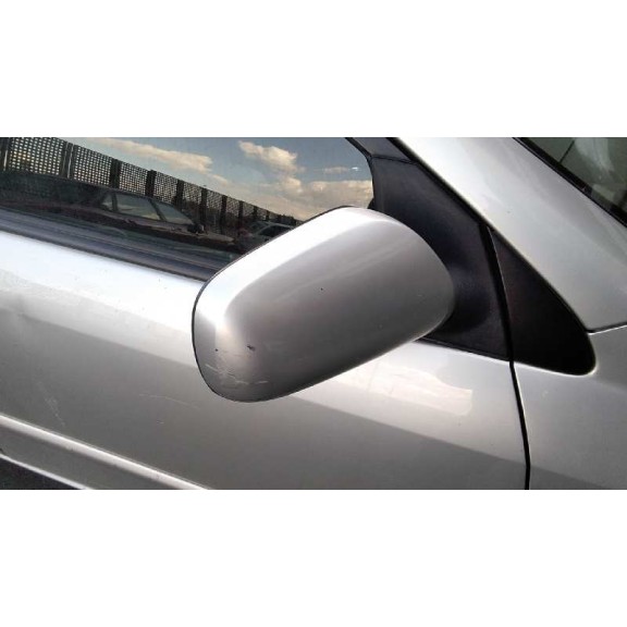 toyota corolla (e12) del año 2006