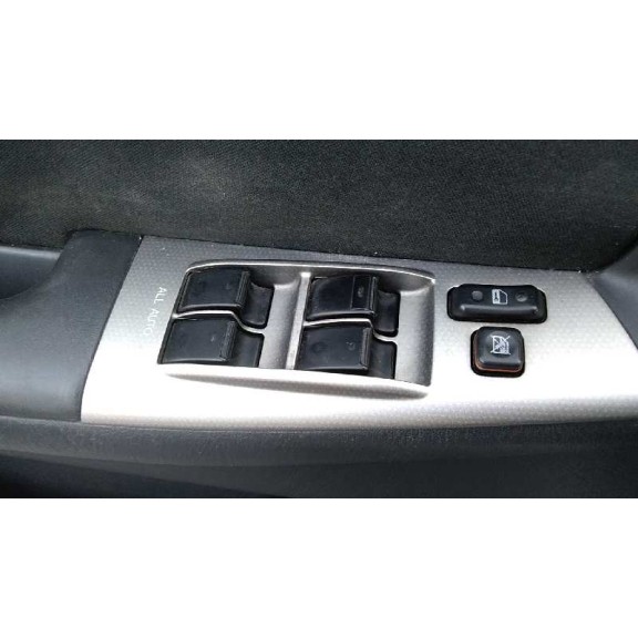 toyota corolla (e12) del año 2006