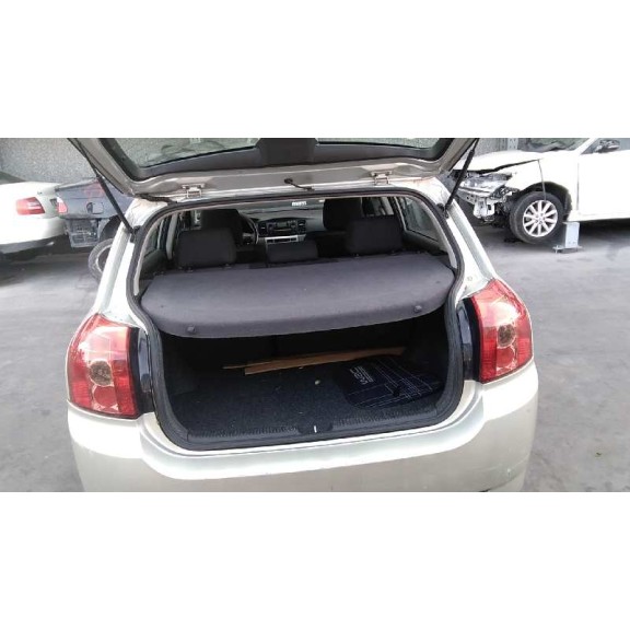 toyota corolla (e12) del año 2006