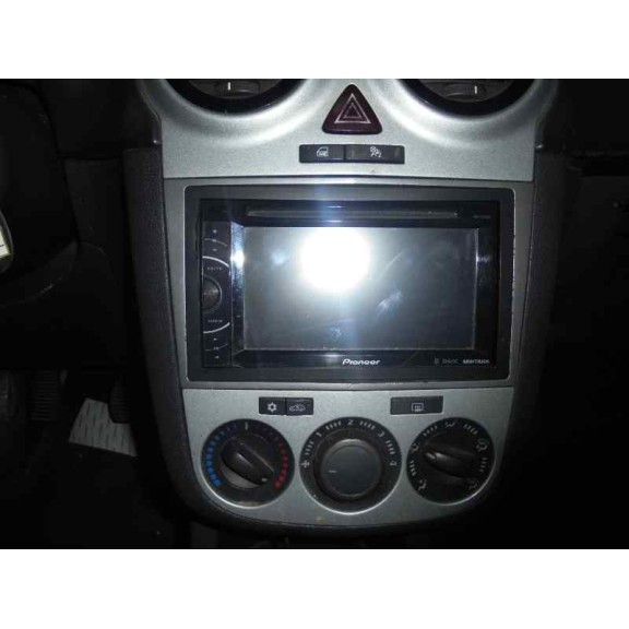 opel corsa d del año 2006