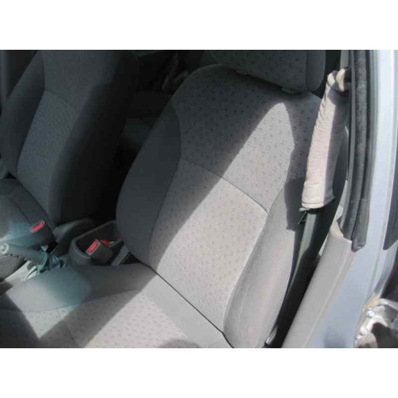 kia rio del año 2005