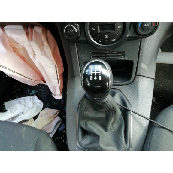 ford fiesta (ccn) del año 2017