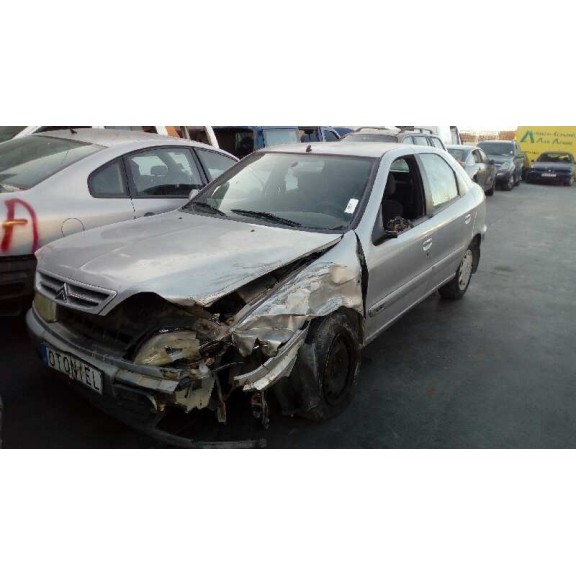 citroën xsara berlina del año 2000