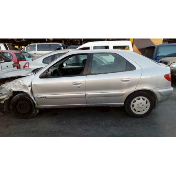 citroën xsara berlina del año 2000