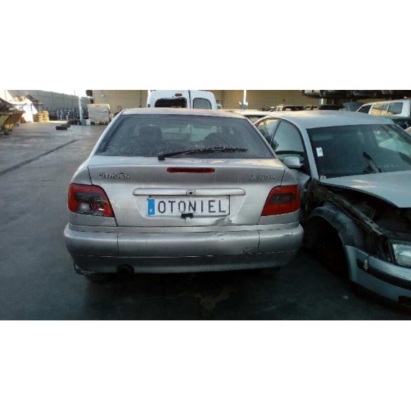 citroën xsara berlina del año 2000