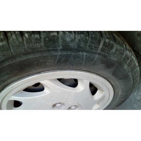 citroën xsara berlina del año 2000