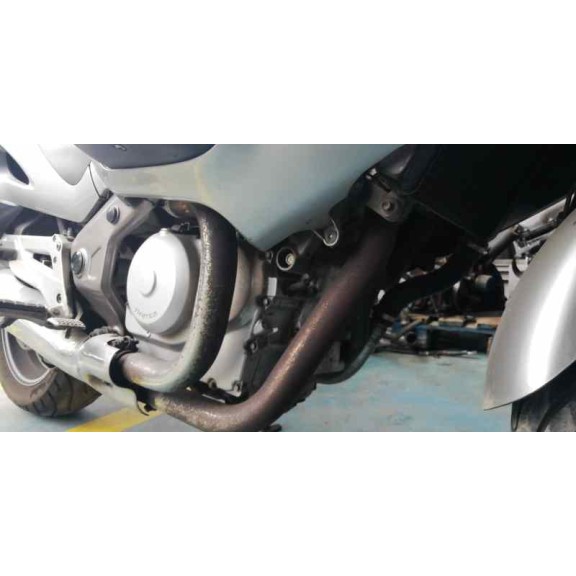 honda nt 700 v deauville del año 2004