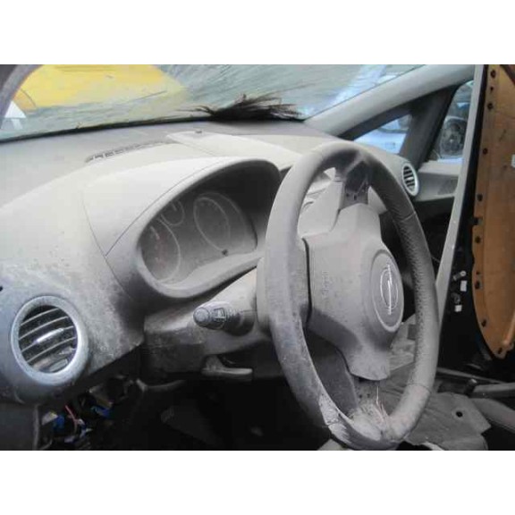 opel corsa d del año 2014