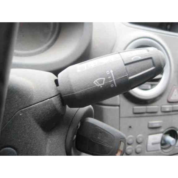 opel corsa d del año 2014