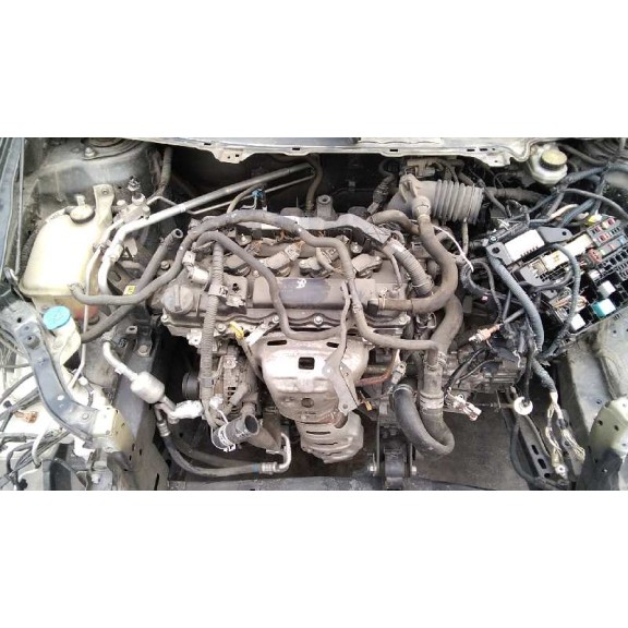 toyota auris del año 2010