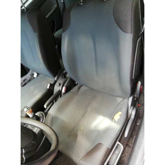 citroën c4 berlina del año 2007