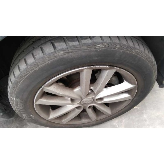 toyota auris del año 2010