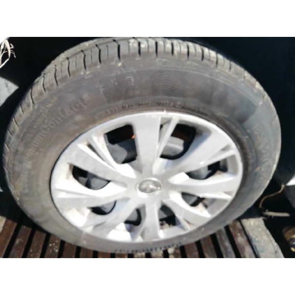 peugeot 208 del año 2015