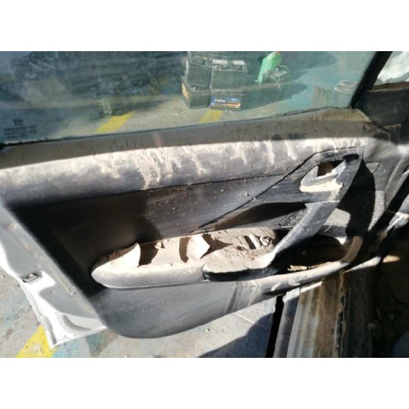 peugeot 208 del año 2015