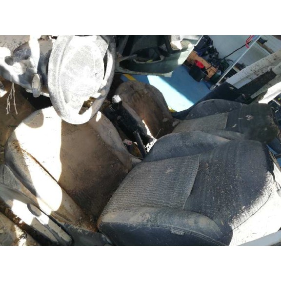 peugeot 208 del año 2015