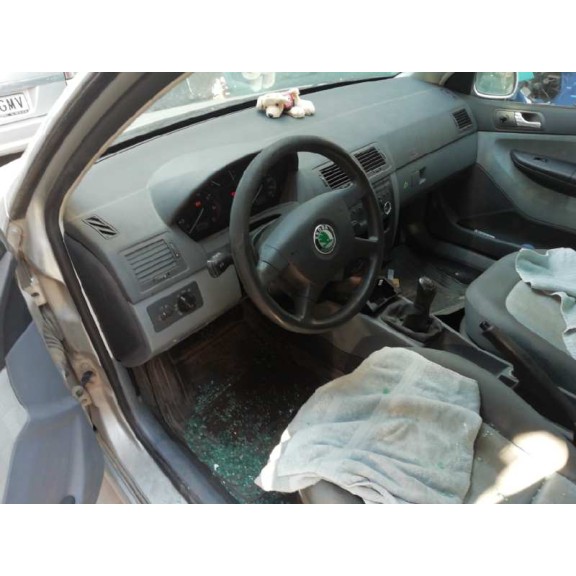 skoda fabia (6y2/6y3) del año 2001