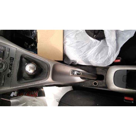 toyota auris del año 2010