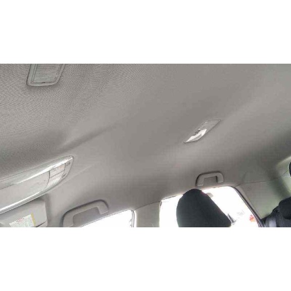 toyota auris del año 2010