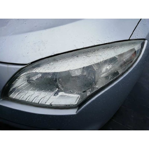 renault megane iii berlina 5 p del año 2010