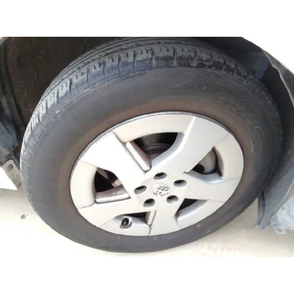 toyota prius (nhw30) del año 2011