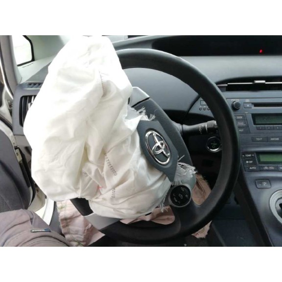 toyota prius (nhw30) del año 2011