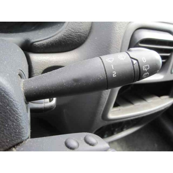 renault clio ii fase i (b/cbo) del año 2000