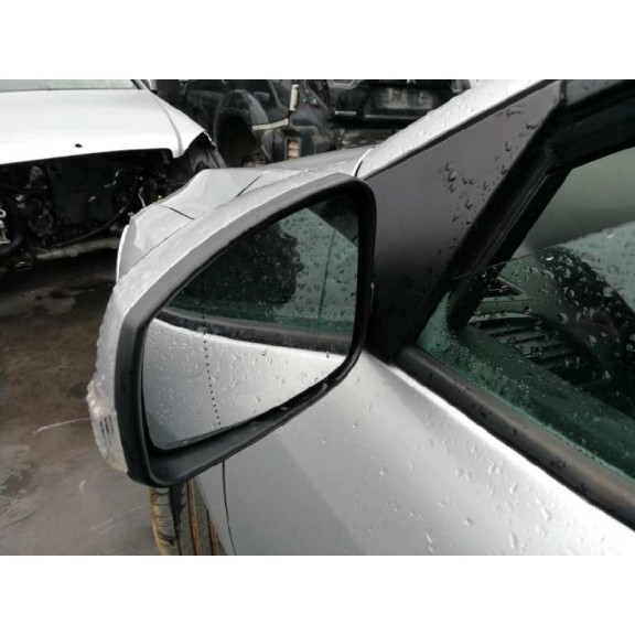 renault megane iii berlina 5 p del año 2010