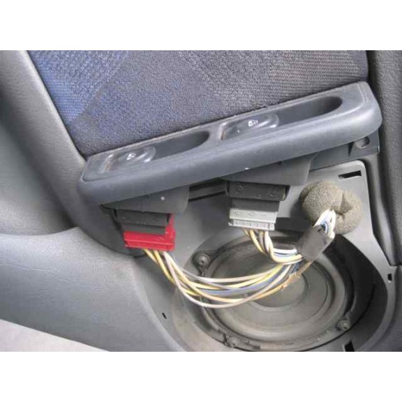 renault clio ii fase i (b/cbo) del año 2000