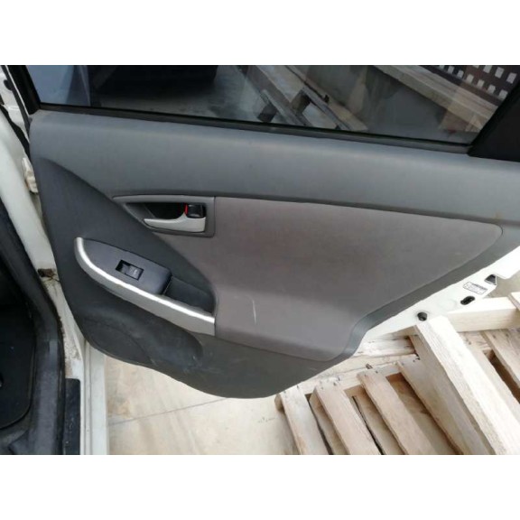 toyota prius (nhw30) del año 2011