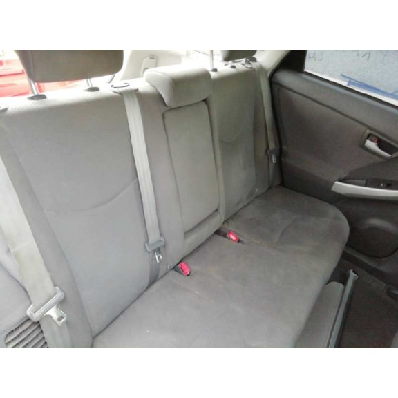 toyota prius (nhw30) del año 2011